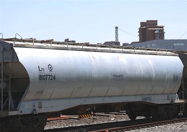 火车上的字母、数字大全!原来藏着这么多秘密