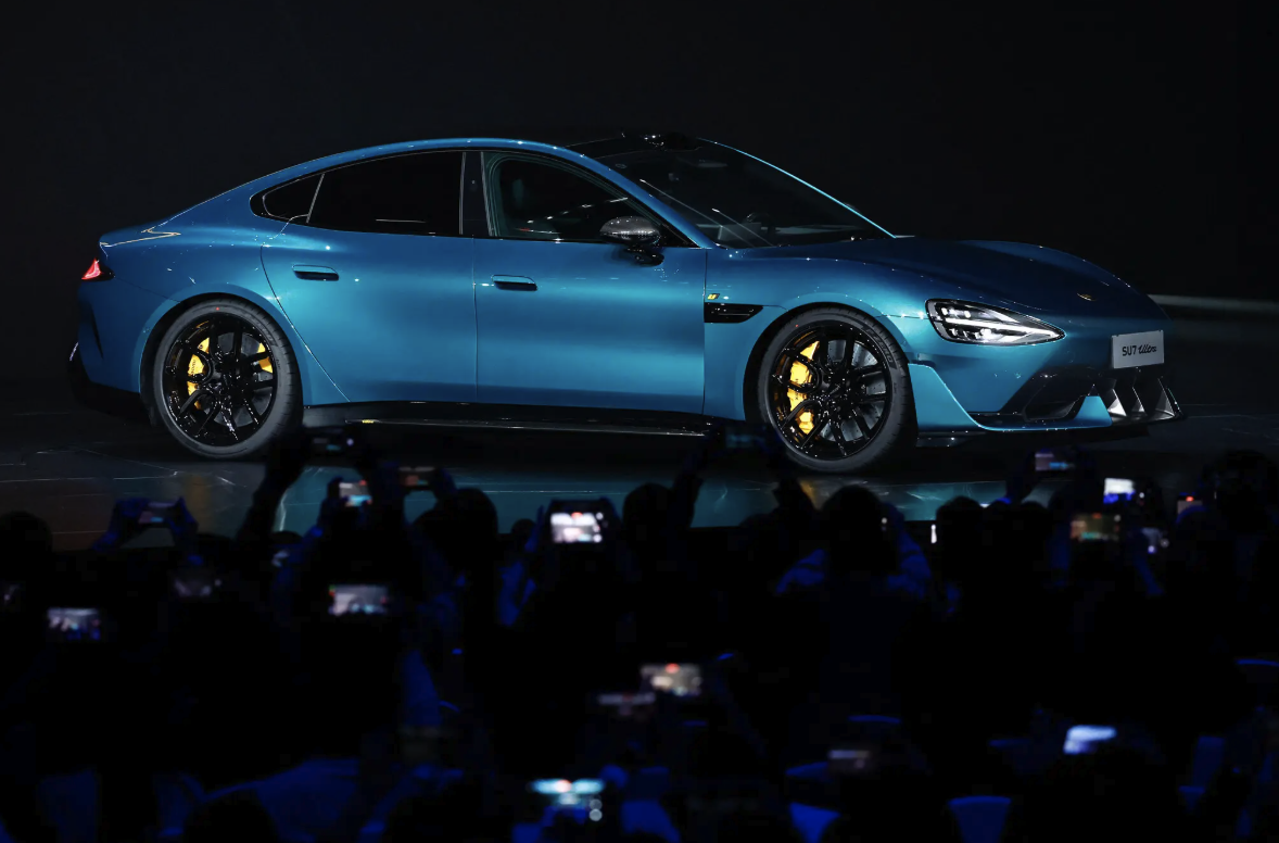 纽约时报:小米三年就能造车,苹果为何不能?